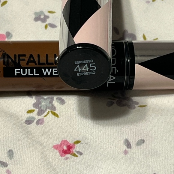 L'Oreal Paris Makeup Infallible Full Wear Waterproof Matte Concealer 2 Pack*NEW* - Picture 6 of 6